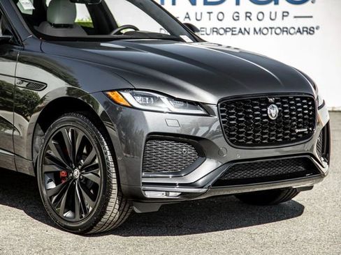New 2025 Jaguar F-PACE R-Dynamic S image 5