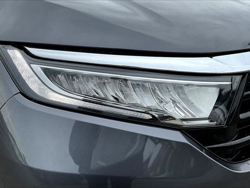 Used 2023 Honda Odyssey Touring image 32