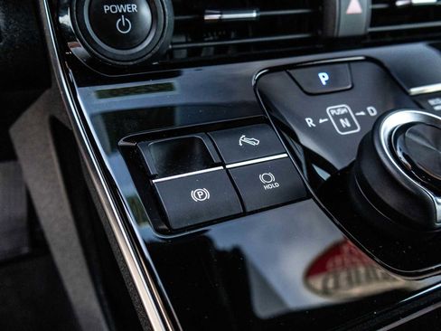 Certified 2023 Toyota bZ4X Limited image 33