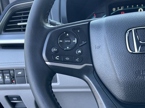 Certified 2024 Honda Odyssey EX-L image 18