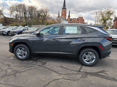 New 2026 Hyundai Tucson SE image 4