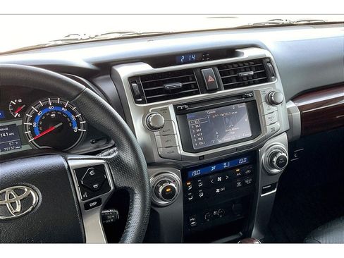 Used 2015 Toyota 4Runner Limited AWD/4WD image 7