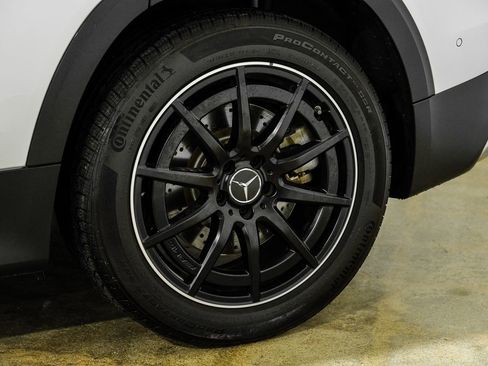 Used 2024 Mercedes-Benz GLB 35 AMG 4MATIC image 55