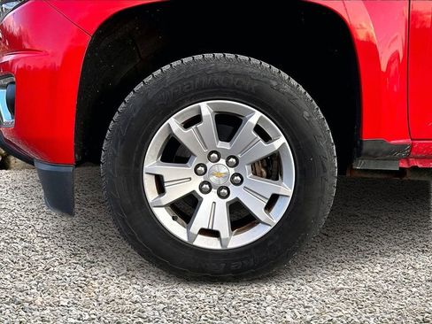 Used 2016 Chevrolet Colorado LT w/ LT Convenience Package image 8