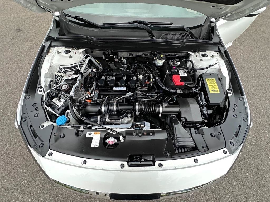 Used 2018 Honda Accord Sport image 21