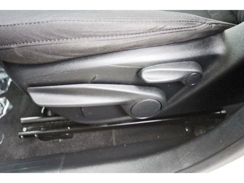 Used 2018 Jeep Compass Sport FWD image 27