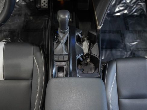 Used 2025 Toyota Camry SE image 26