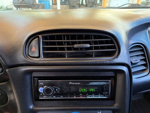 Used 1999 Chevrolet Corvette Coupe image 18