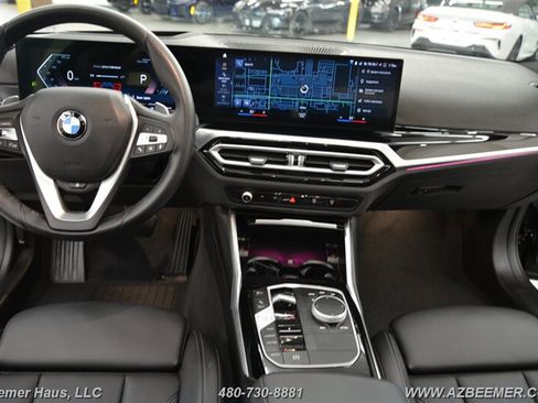 Used 2023 BMW 330i Sedan w/ Premium Package image 16