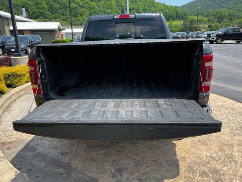 Used 2019 RAM 1500 Laramie w/ Off Road Group AWD/4WD image 28