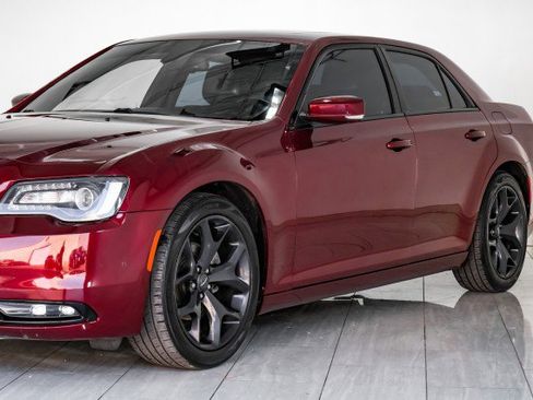Used 2022 Chrysler 300 S image 61