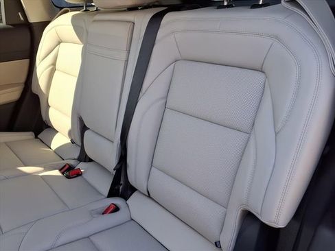 New 2026 Lincoln Nautilus Premier image 10