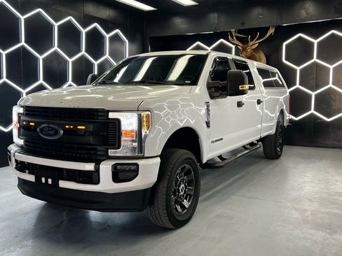 Used 2017 Ford F250 XL w/ Power Equipment Group image 1