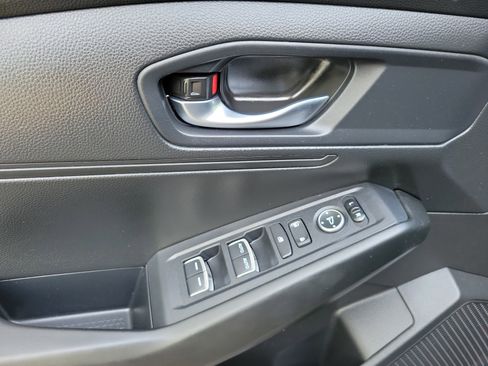 Used 2023 Honda Accord LX image 24