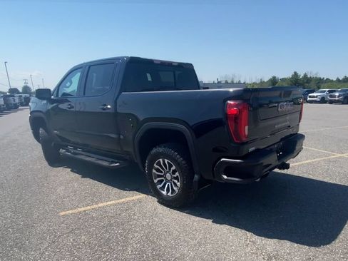 Certified 2019 GMC Sierra 1500 AT4 w/ Off Road Performance Package AWD/4WD image 9