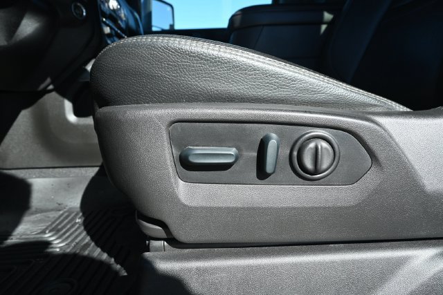 Used 2023 GMC Sierra 2500 Denali w/ Denali Ultimate Package AWD/4WD image 25