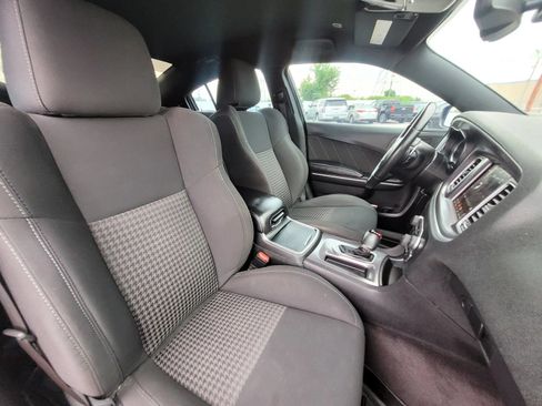 Used 2019 Dodge Charger R/T RWD image 3