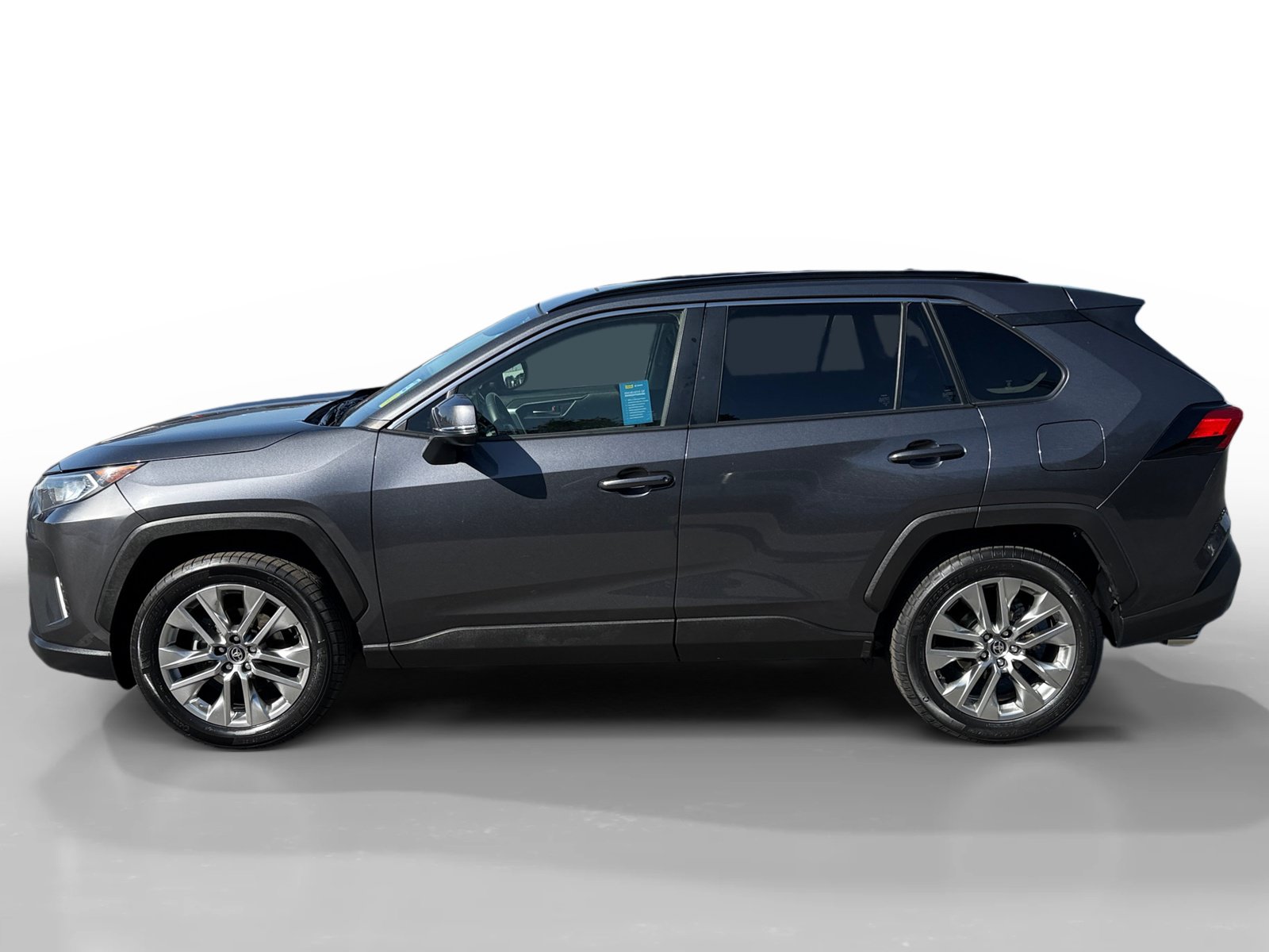 Used 2021 Toyota RAV4 XLE Premium FWD image 2