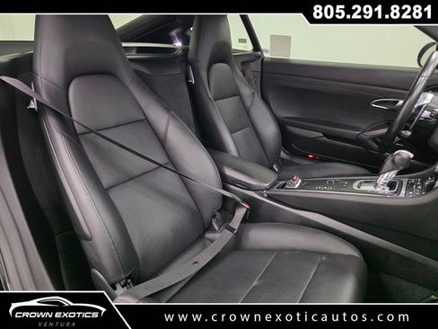 Used 2021 Porsche 718 Cayman S w/ Premium Package RWD image 12