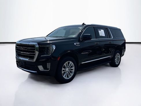 Used 2023 GMC Yukon XL SLT w/ SLT Luxury Package AWD/4WD image 3