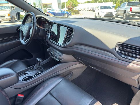 Used 2024 Dodge Durango GT image 35