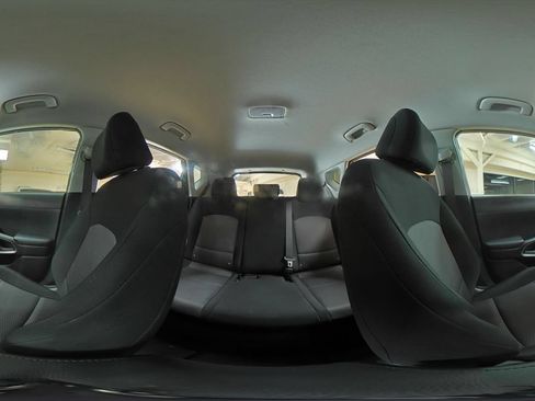 Used 2025 Kia Soul LX w/ LX Technology Package FWD image 40