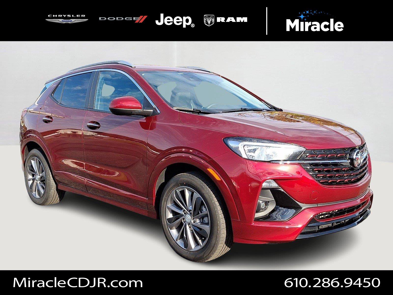 Used 2023 Buick Encore GX Select w/ Sport Touring Package FWD image 1