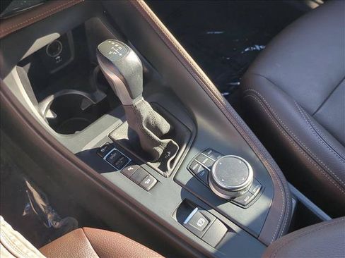 Used 2019 BMW X1 xDrive28i AWD/4WD image 12