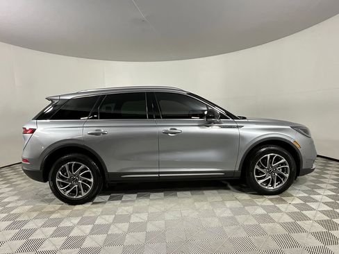 Used 2022 Lincoln Corsair FWD image 5