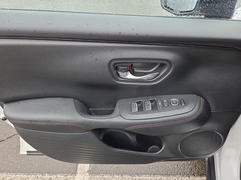 Certified 2024 Honda HR-V Sport image 14