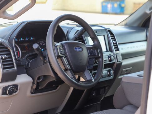 Used 2021 Ford F250 XLT AWD/4WD image 22