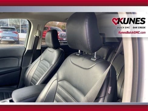 Used 2024 Ford Edge SEL AWD/4WD image 14