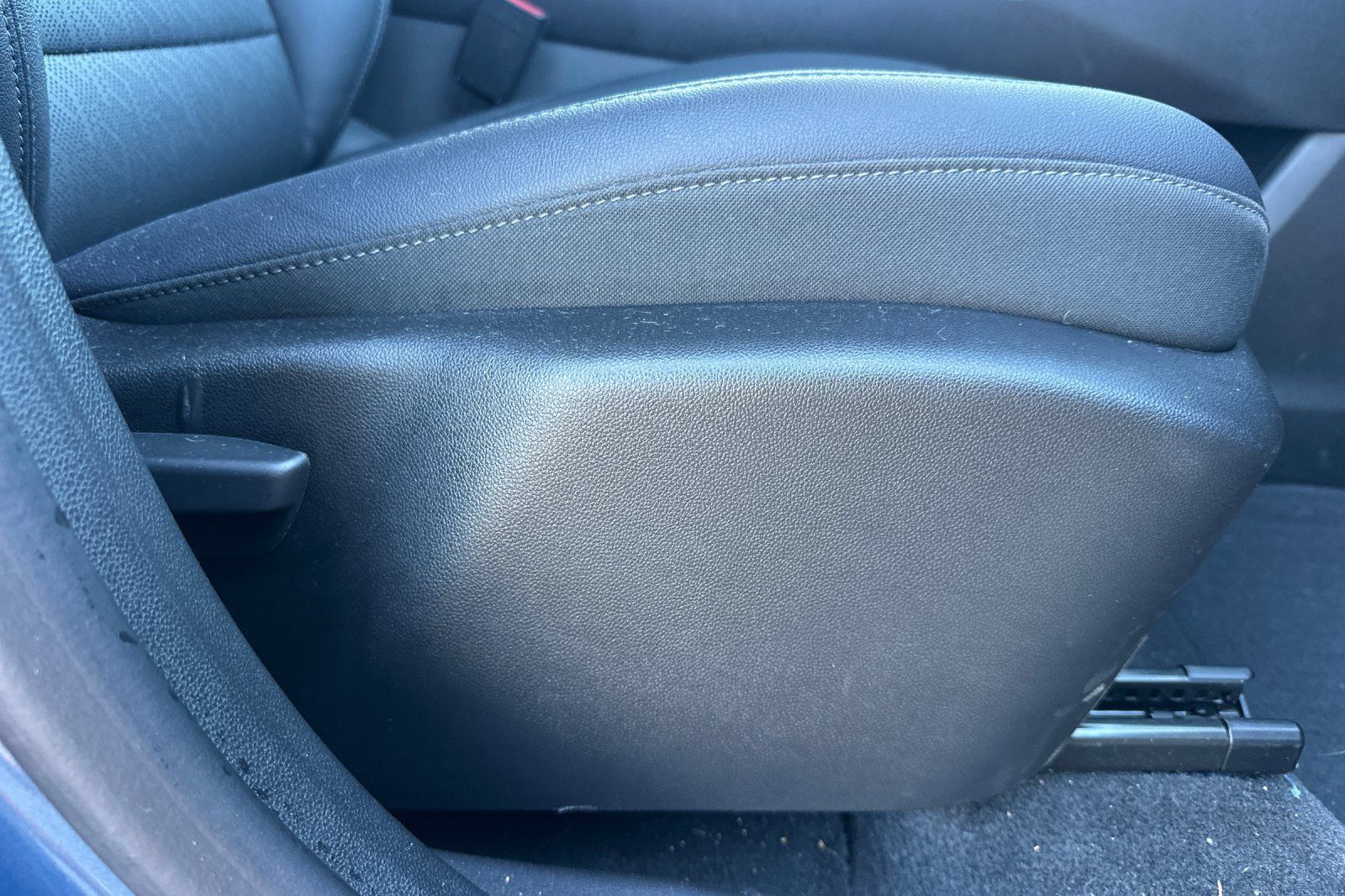 Used 2025 Chevrolet Equinox LT w/ Convenience Package II FWD image 22