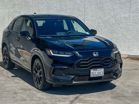 Used 2024 Honda HR-V Sport image 2