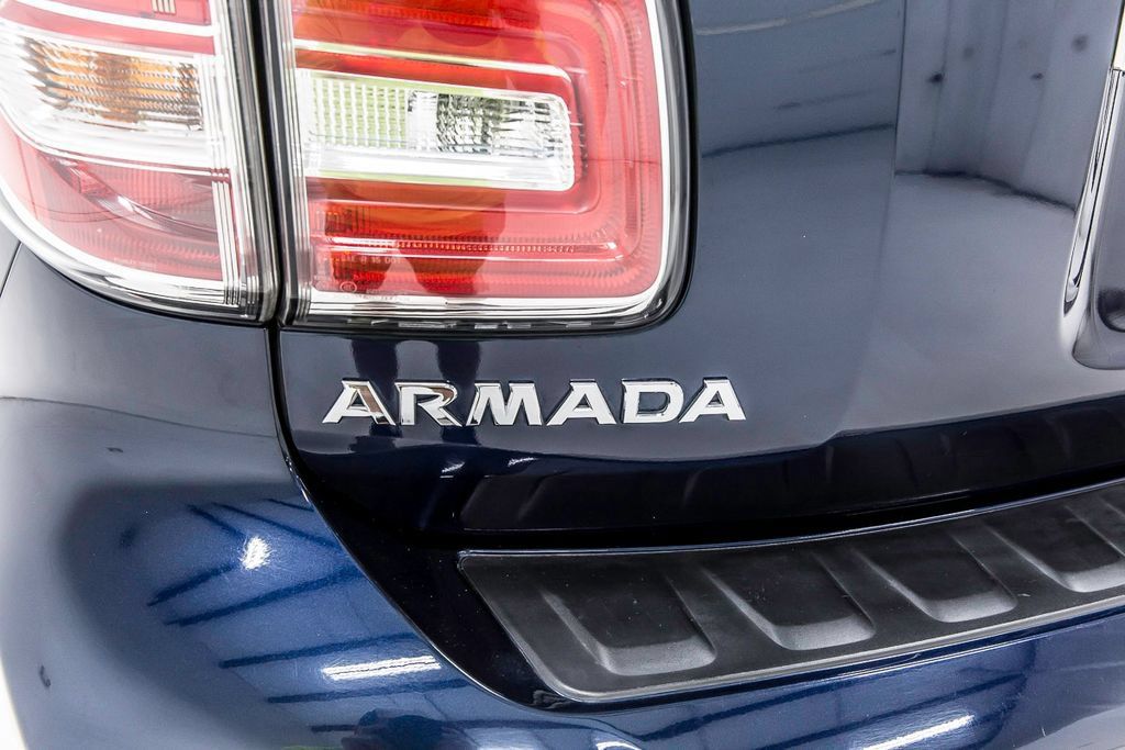 Used 2019 Nissan Armada Platinum w/ Captain's Chairs Package RWD image 4