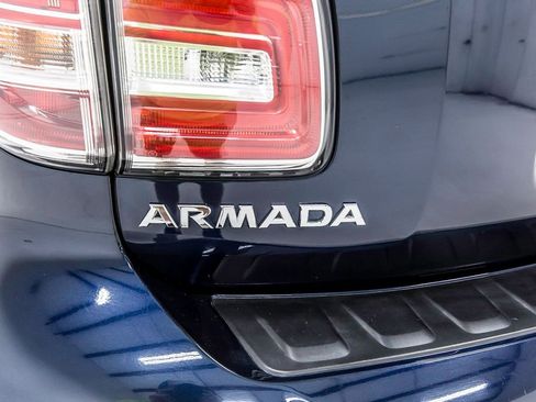 Used 2019 Nissan Armada Platinum w/ Captain's Chairs Package RWD image 4