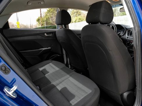 Used 2020 Hyundai Accent SE w/ Cargo Package image 31