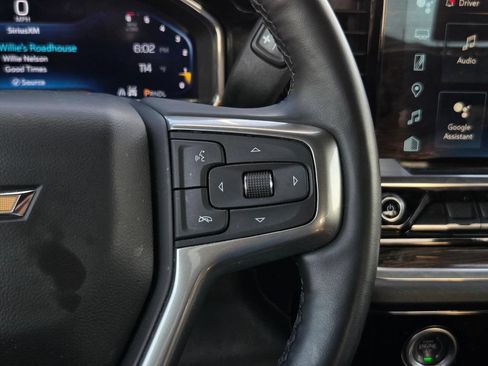 Used 2024 Chevrolet Silverado 1500 LT AWD/4WD image 25