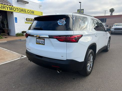 Used 2023 Chevrolet Traverse LT w/ LPO, Floor Liner Package AWD/4WD image 3