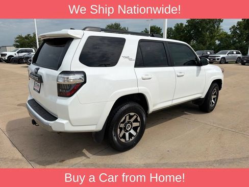 Used 2023 Toyota 4Runner TRD Off-Road Premium w/ Moonroof Package AWD/4WD image 4