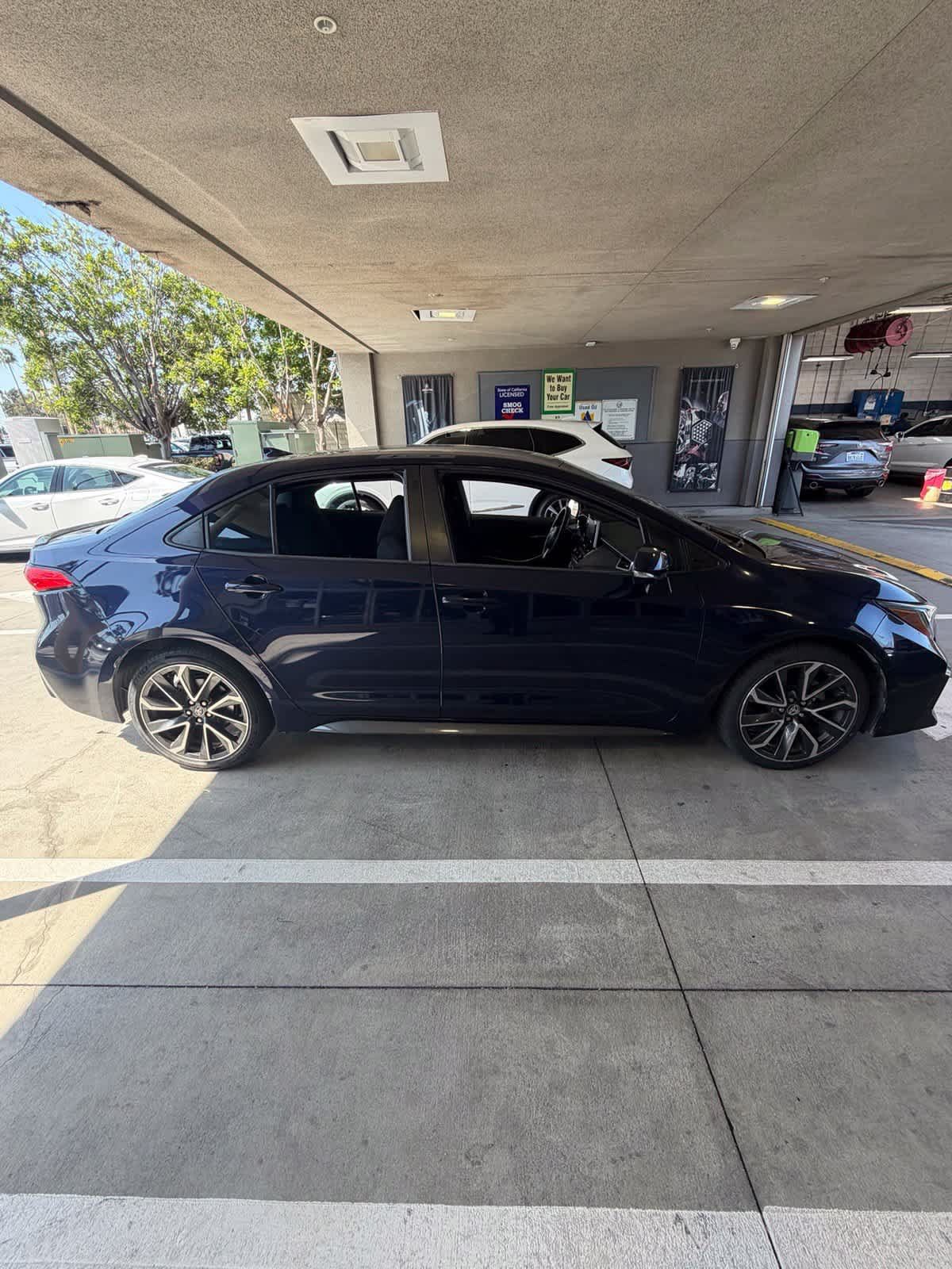 Used 2020 Toyota Corolla SE FWD image 4