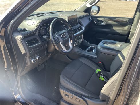 Used 2021 GMC Yukon SLE AWD/4WD image 9