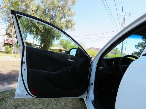 Used 2013 Kia Optima SX w/ Premium Touring Pkg image 21