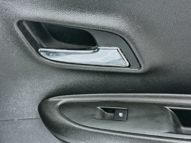 Used 2018 Chevrolet Trax LS FWD image 26