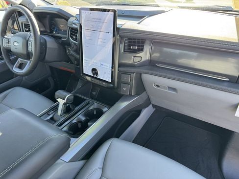 Used 2025 Ford F150 Lightning Flash image 6