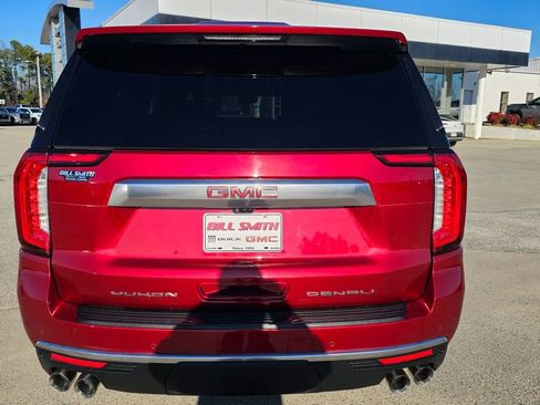 Used 2022 GMC Yukon XL Denali w/ Denali Ultimate Package image 4