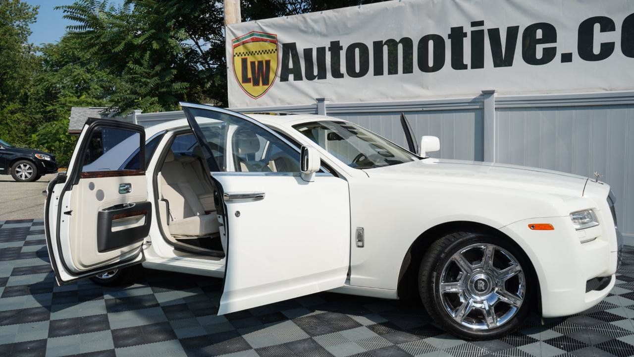 Used 2011 Rolls-Royce Ghost RWD image 61