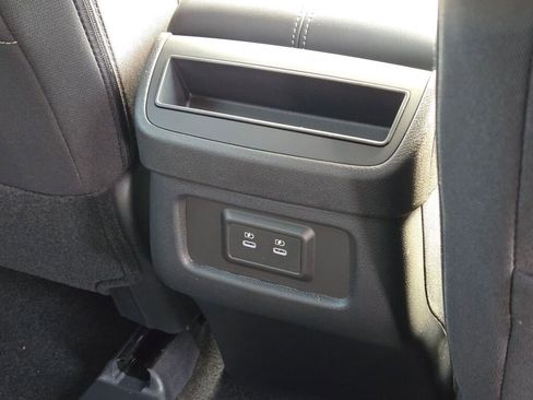 New 2026 Nissan Pathfinder SV image 12