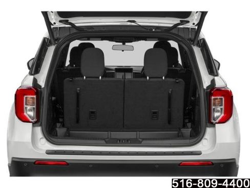 Used 2022 Ford Explorer XLT w/ Equipment Group 202A image 12