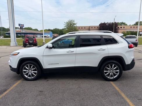 Used 2018 Jeep Cherokee Limited AWD/4WD image 30